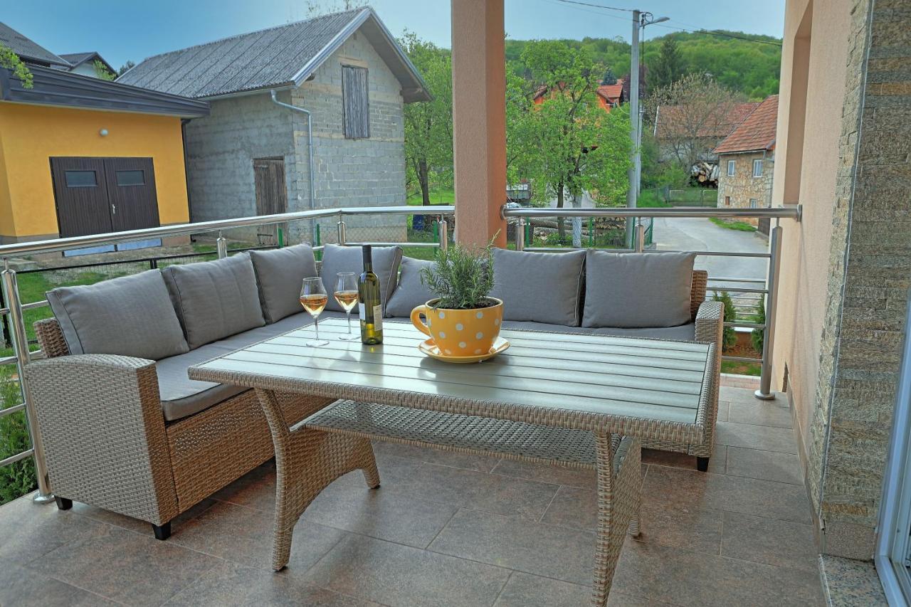Holiday House Lana Otočac Екстериор снимка